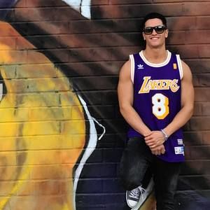 Meet your Posher, Harry